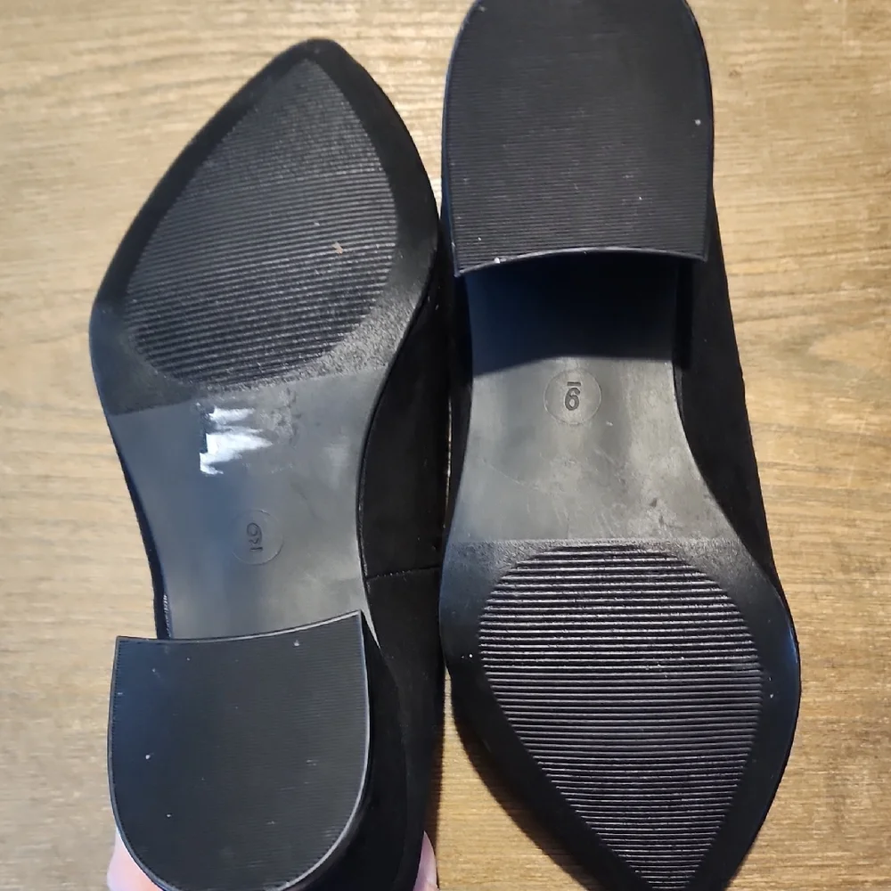 Lane Bryant Suede Block Heels - Picture 2 of 3